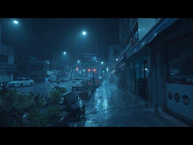 [4K] Empty night streets and city noises with heavy rain. ASMR for relief insomnia, sleep-inducing