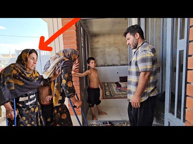 A Bitter Incident in the Workshop: A Nomadic Mother's Story of Resistance