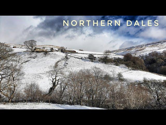 UK winter hiking in the northern Yorkshire Dales