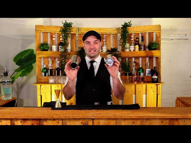 Cocktail Shaker Tutorial vom Profi (Unterschiede, Varianten & Tipps) | FLAIRLAB