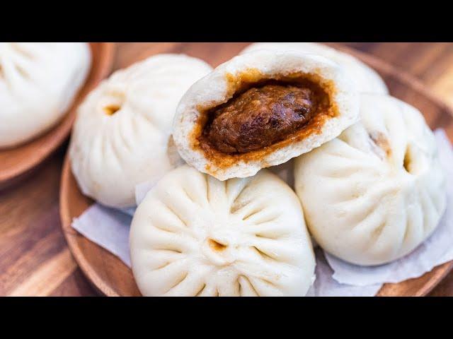 How to Make Perfect Steamed Bao Buns (Chicken Baozi Recipe)