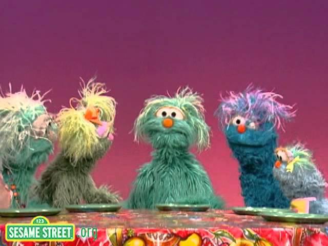 Sesame Street: Rosita's Family Feast