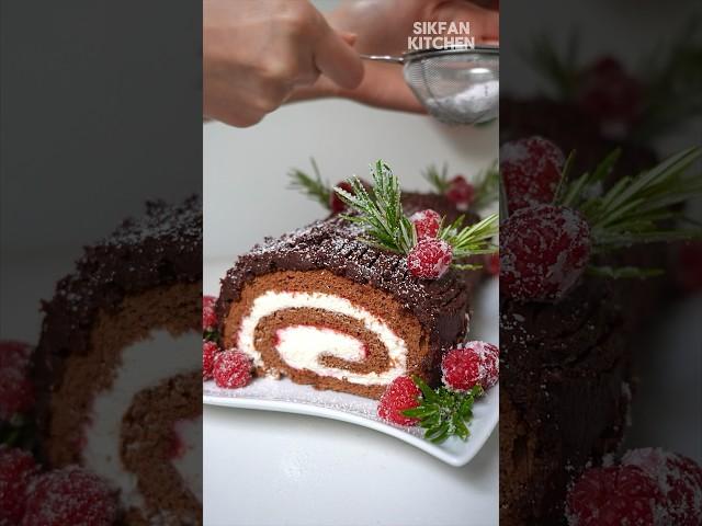 Buche de Noel 🪵 Chocolate Yule Log Roll Cake! With Raspberry Compote and Almond Cream #shorts