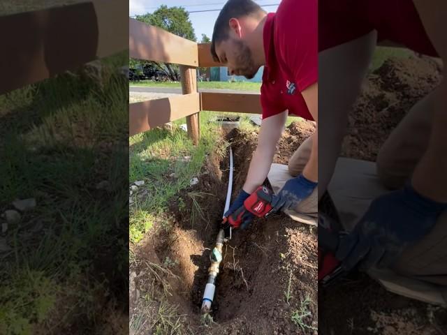 Installing a pressure reducing (regulating) valve. Also called a PRV. #plumbing #trades #plumber