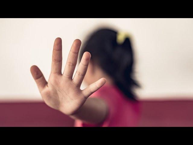 Фаргонада Зурланган Кизлар