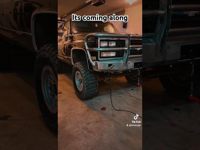 #squarebody #liftedtrucks #jesse_jga #movebumpers #fabrication #welding #migwelding #fab #yeswelder