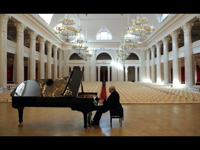 Grigory Sokolov plays Chopin Piano Sonata no. 3, op. 58 – live 1997