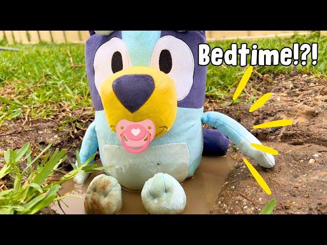  Baby Bluey Bedtime Routine | Baby Bluey Won't Go to Bed! Baby Bluey Plush Pretend Play