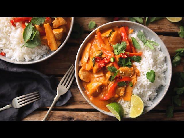 Quick and Easy Thai Red Curry | Aromatic, Fresh & Full of Flavour!