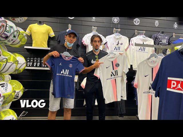 ON VA ACHETER NOS AFFAIRES DE FOOT POUR LA SAISON 2021/2022. VLOG