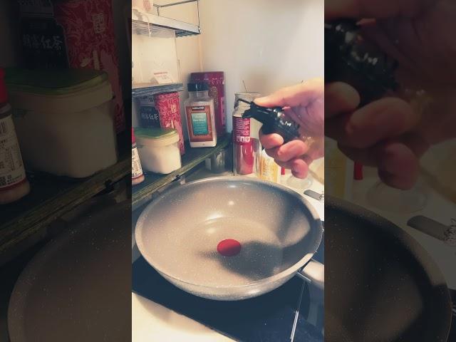 設計師煮食趣：哇沙米高麗菜櫻花蝦粉漿蛋餅