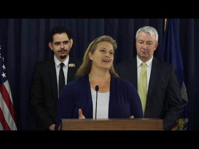 Jessa Jones speaks at Albany press conference in front of legislature