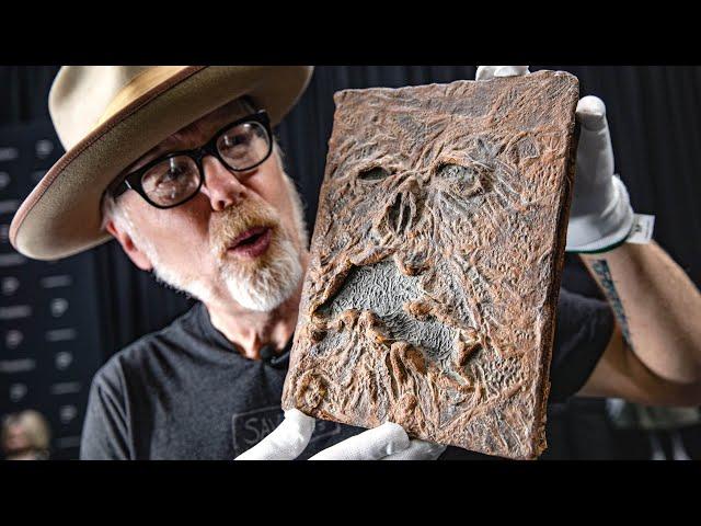 What's Inside the Original Evil Dead Necronomicon Prop!