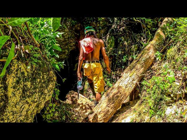 Ce rasta m'emmène dans une cave secrète, Jamaique 