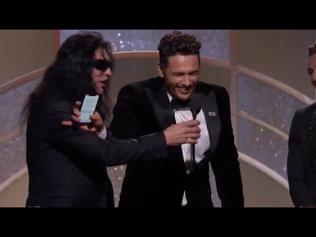 Tommy Wiseau tries to steal mic from James Franco but fails during 2018 Golden Globes speech