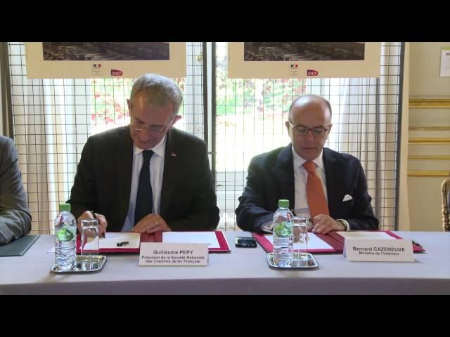 Signature d'une convention cadre entre le ministère de l'Intérieur et la SNCF