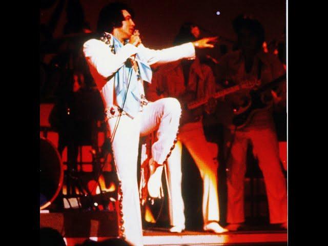  Elvis Presley  Johnny B  Goode & Blue Suede Shoes  Las Vegas 1/28/71 MS 