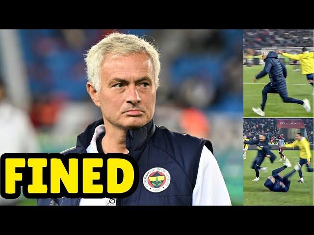 Jose Mourinho Fined $26,000 For Mocking Turkish League Referees