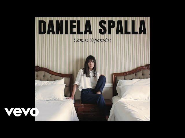 Daniela Spalla - Viaje A La Luna (Audio) ft. Carlos Sadness