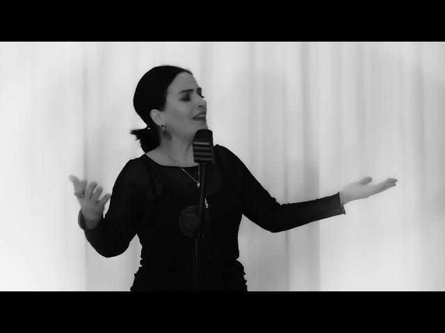 GÜLÜŞ - BAKIŞI SEVDALIM [Official Music Video]