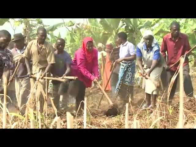 Gasabo: Abasenateri bakoranye umuganda n'abaturage mu murenge wa Jabana,