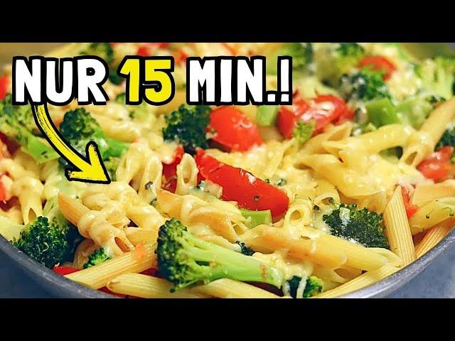 Only 4 ingredients and 15 minutes! The ideal dinner if you are short on time. Broccoli Noodle Pan