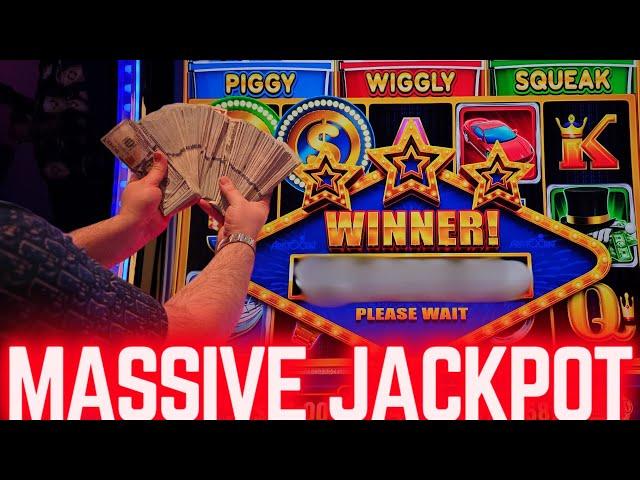 POWERFUL JACKPOT On Coin Trio Piggy Slot Machine