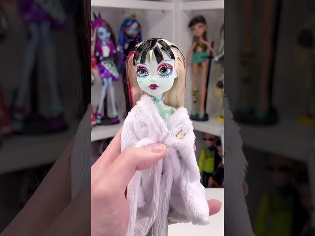 Restyling a subscribers monster high frankie doll part two! #shorts