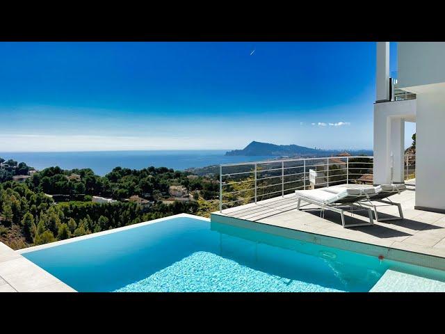 Modern villa with stunning sea views in Altea on the Costa Blanca, Spain