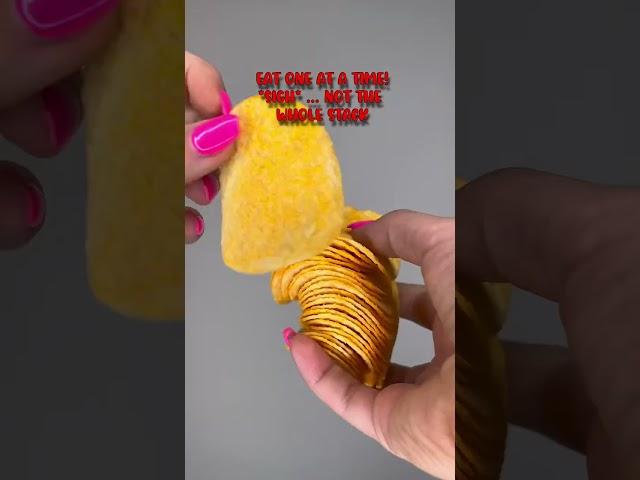 CHIPS YOU CAN EAT WITH BRACES  PRINGLES LAYS POTATO CHIPS TEETH ASMR