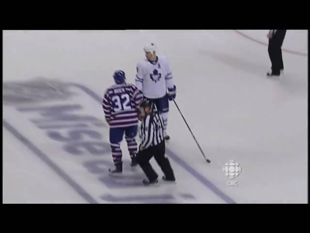 Mike Komisarek's Big Hit on Glen Metropolit from October 31st 2009 vs Canadiens (HD)