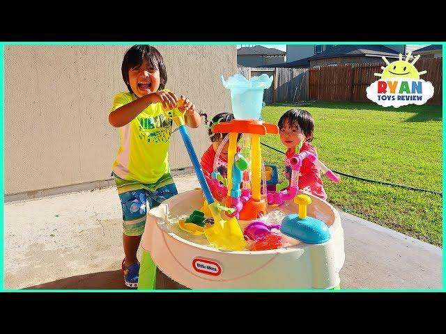 Water Table Little Tikes Fun Zone Fountain Factory + Rain Showers Splash Pond