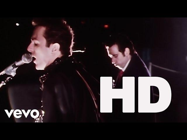 The Clash - London Calling (Official HD Video)