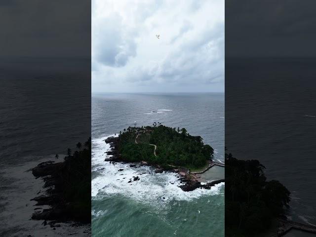 Barberyn Lighthouse️️ #dronevideo #travel #djimini4pro #djidrone #nature #dronevlog #srilanka