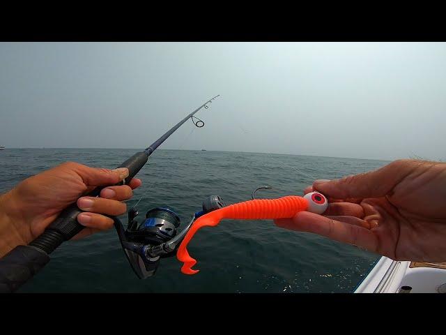 Jigging up a limit - Ocean Bottom Fishing!