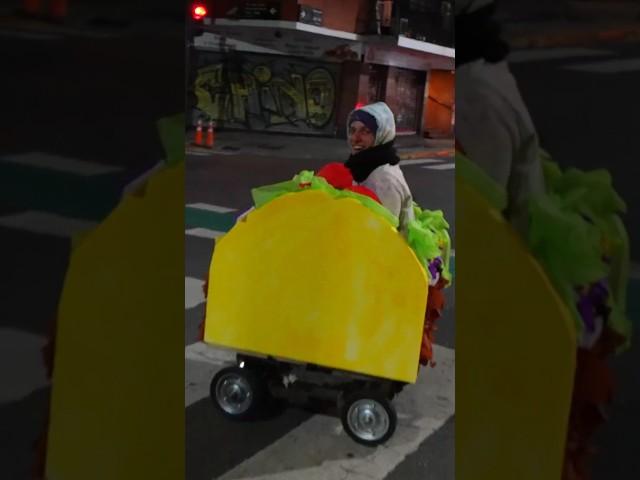 Fui a comprar un Taco en un Taco Gigante