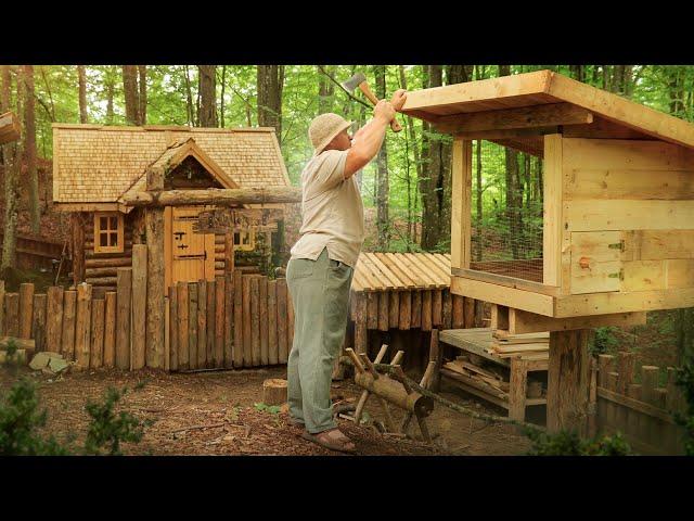 Bushcraft construction. Alone in the wild