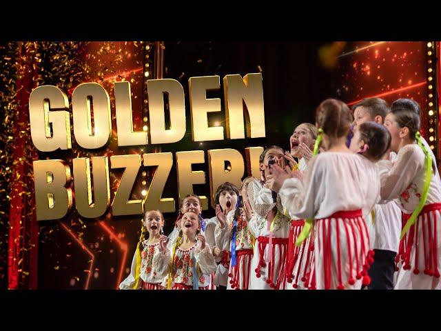 Pär Lernström ger sin Golden Buzzer till Ukrainska dansgruppen Children of Ukraine