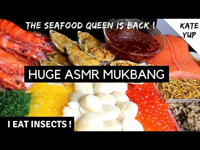 SEAFOOD FEAST: INSECTES, WORMS, CRICKET, SALMON RAW, OYSTER, PRAWNS, SCALLOPS, LEMON PEARL, TOBIKO