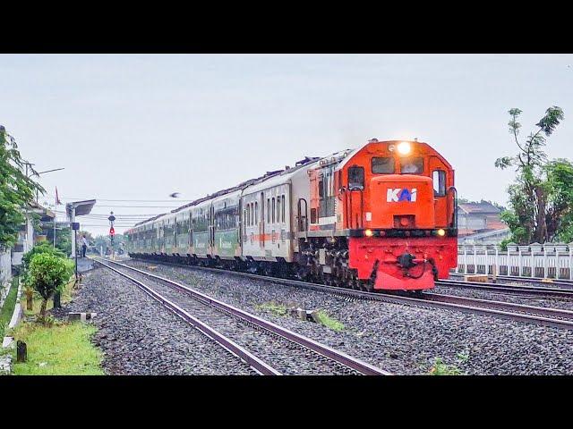 FULL NGEBUT LOKOMOTIF MERAH DINAS KERETA EKSEKUTIF TERJAUH!! Berburu Kereta Pagi di Stasiun Cerme