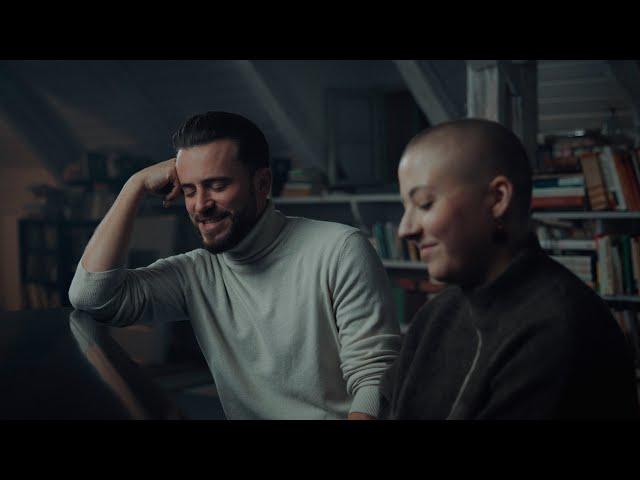 Lipo - Jsi ve mně napořád ft. Anna Julie Slováčková (Official Music Video)