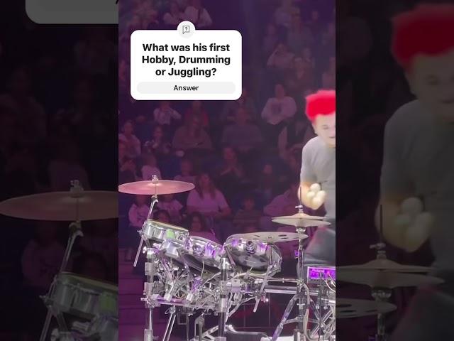 The Drumming Juggler or the Juggling Drummer?