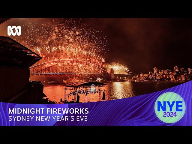 Sydney Midnight Fireworks | LIVE New Year's Eve 2024