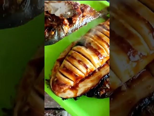 yummy Cumi-cumi Bakar di pantai  #barbecue #eating #mukbang #fish #squid #daenglala