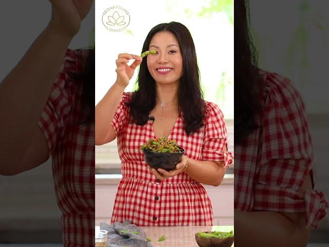 Recently I’m Obsessed with This... Spicy Garlic Edamame Recipe 