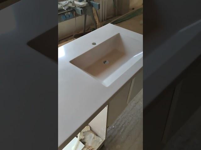 Столешница из искусственного камня