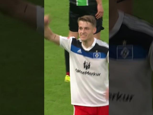 WAS FÜR EIN TRAUMTOR!  Miro Muheim bringt den HSV in Führung! #nurderHSV #shorts #miromuheim