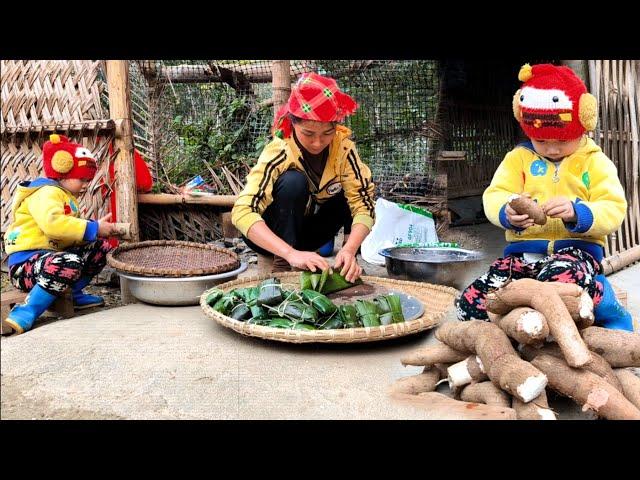 Mother and daughter dig cassava to make cakes to eat and sell some cakes to improve their lives.