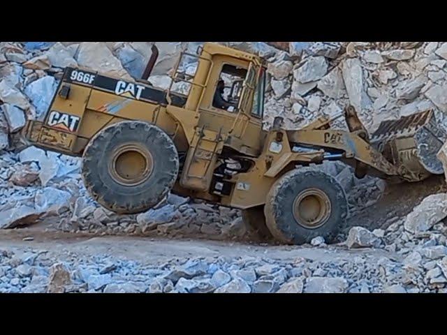 mining world Ah Caterpillar loader mining company