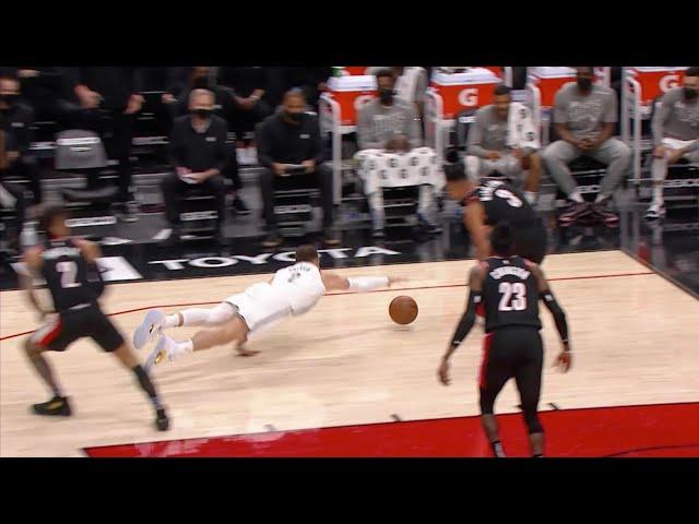 Blake Griffin Goes All Out For Nets On Hustle Play